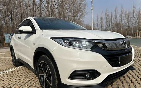 Honda Vezel, 2021 год, 1 320 000 рублей, 4 фотография