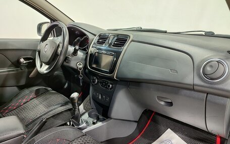 Renault Sandero II рестайлинг, 2014 год, 650 000 рублей, 14 фотография