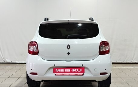Renault Sandero II рестайлинг, 2014 год, 650 000 рублей, 6 фотография