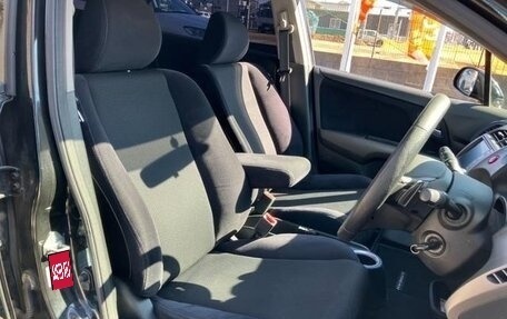 Honda Stream II, 2014 год, 990 013 рублей, 8 фотография