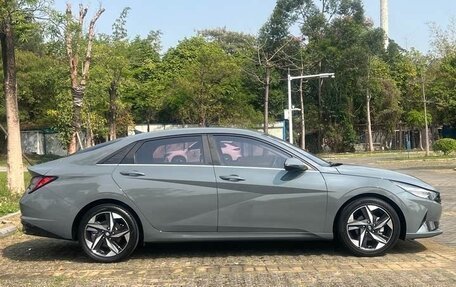 Hyundai Elantra, 2021 год, 1 362 500 рублей, 2 фотография