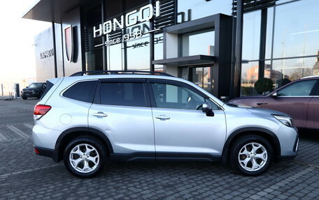 Subaru Forester, 2019 год, 2 695 000 рублей, 3 фотография