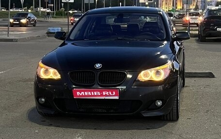 BMW 5 серия, 2004 год, 1 800 000 рублей, 1 фотография