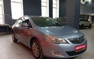 Opel Astra J, 2011 год, 635 250 рублей, 1 фотография