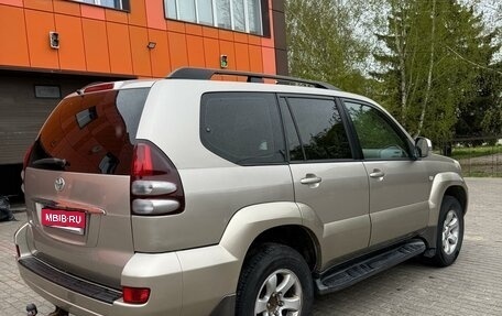 Toyota Land Cruiser Prado 120 рестайлинг, 2003 год, 1 500 000 рублей, 4 фотография