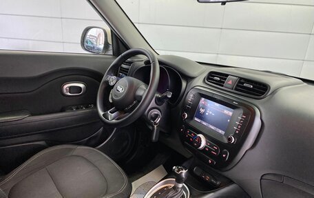 KIA Soul II рестайлинг, 2017 год, 1 459 000 рублей, 13 фотография