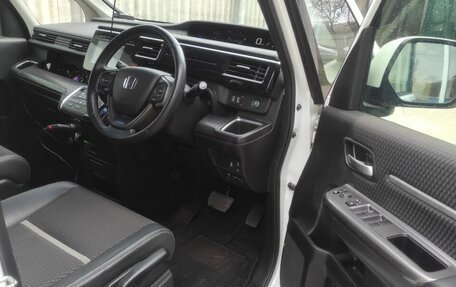 Honda Stepwgn IV, 2015 год, 2 190 000 рублей, 5 фотография