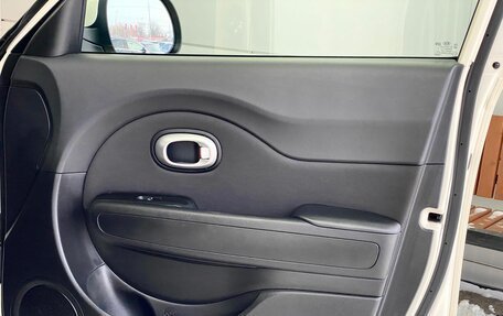 KIA Soul II рестайлинг, 2017 год, 1 459 000 рублей, 26 фотография