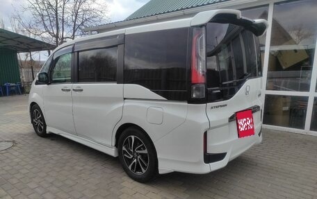 Honda Stepwgn IV, 2015 год, 2 190 000 рублей, 3 фотография