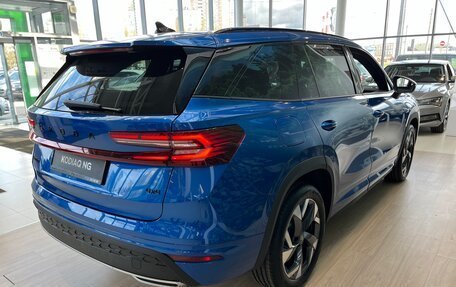 Skoda Kodiaq, 2025 год, 5 995 000 рублей, 4 фотография