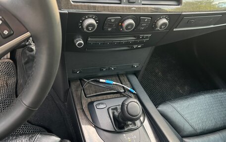 BMW 5 серия, 2004 год, 1 800 000 рублей, 8 фотография