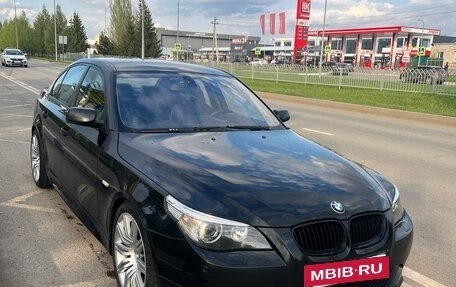 BMW 5 серия, 2004 год, 1 800 000 рублей, 15 фотография