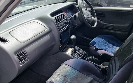Suzuki Escudo III, 2000 год, 910 000 рублей, 5 фотография