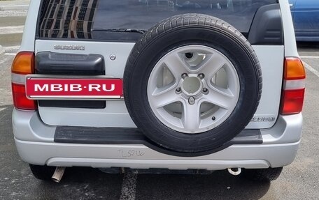 Suzuki Escudo III, 2000 год, 910 000 рублей, 3 фотография