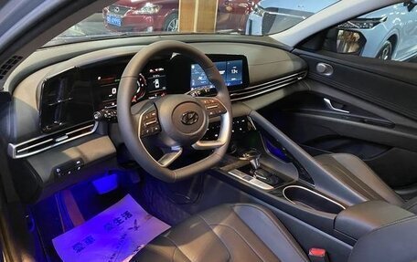 Hyundai Elantra, 2022 год, 1 065 100 рублей, 7 фотография