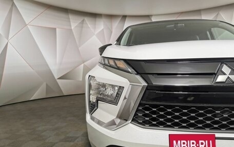 Mitsubishi Xpander, 2023 год, 2 375 000 рублей, 18 фотография