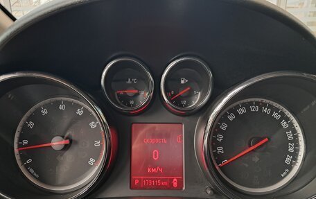 Opel Astra J, 2013 год, 767 000 рублей, 13 фотография