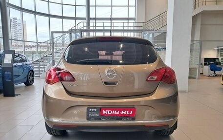 Opel Astra J, 2013 год, 767 000 рублей, 6 фотография
