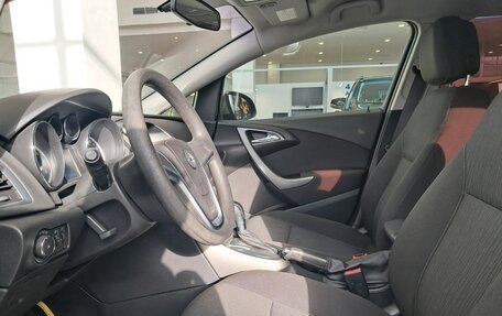 Opel Astra J, 2013 год, 767 000 рублей, 16 фотография