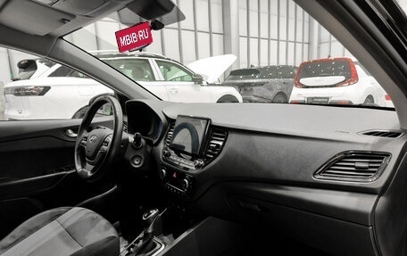 Hyundai Solaris II рестайлинг, 2020 год, 1 299 000 рублей, 11 фотография