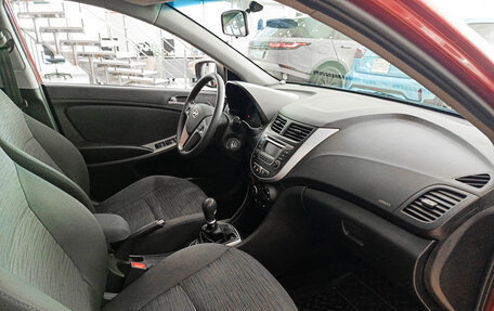 Hyundai Solaris II рестайлинг, 2016 год, 930 000 рублей, 11 фотография