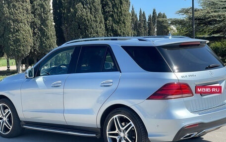 Mercedes-Benz GLE, 2015 год, 4 150 000 рублей, 4 фотография