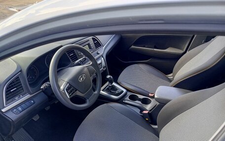 Hyundai Elantra VI рестайлинг, 2018 год, 1 450 000 рублей, 16 фотография