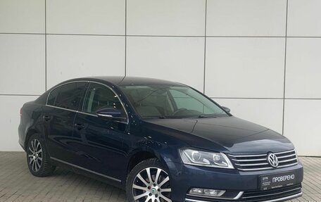 Volkswagen Passat B7, 2012 год, 975 000 рублей, 3 фотография
