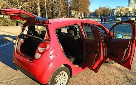 Chevrolet Spark III, 2013 год, 750 000 рублей, 3 фотография