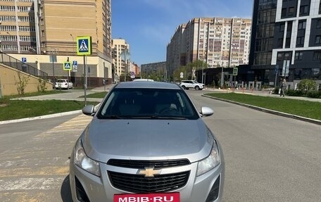 Chevrolet Cruze II, 2013 год, 515 000 рублей, 3 фотография