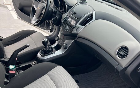 Chevrolet Cruze II, 2013 год, 515 000 рублей, 16 фотография