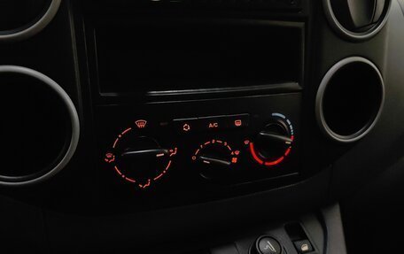 Peugeot Partner II рестайлинг 2, 2011 год, 588 000 рублей, 14 фотография