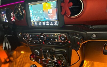 Jeep Wrangler, 2021 год, 4 835 000 рублей, 10 фотография