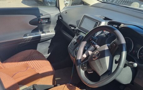 Toyota Wish II, 2009 год, 1 480 000 рублей, 1 фотография