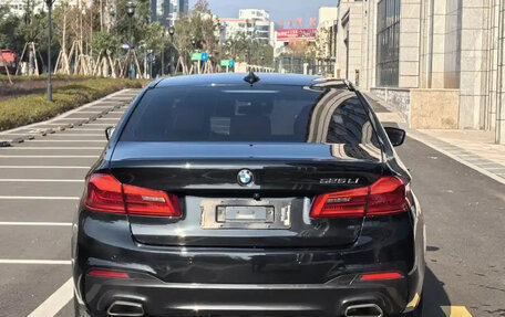 BMW 5 серия, 2020 год, 2 920 000 рублей, 5 фотография