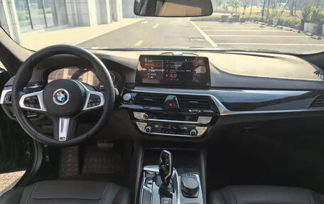 BMW 5 серия, 2020 год, 2 920 000 рублей, 13 фотография