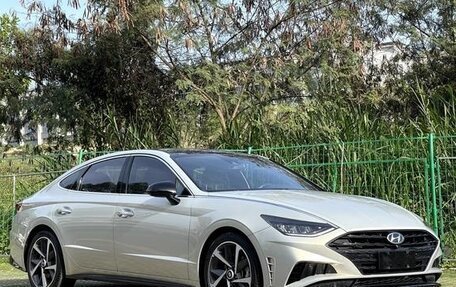 Hyundai Sonata VIII, 2021 год, 1 500 100 рублей, 2 фотография
