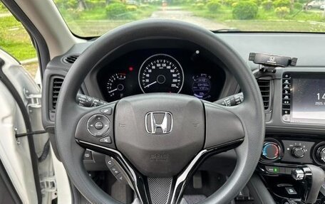 Honda Vezel, 2021 год, 1 300 443 рублей, 8 фотография
