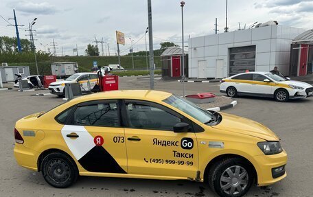 Volkswagen Polo VI (EU Market), 2019 год, 800 000 рублей, 9 фотография