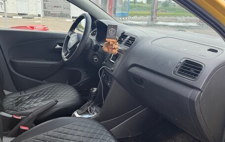 Volkswagen Polo VI (EU Market), 2019 год, 800 000 рублей, 11 фотография