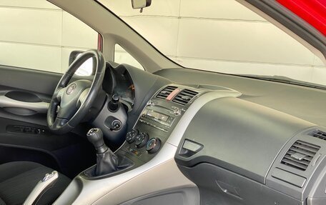 Toyota Auris II, 2007 год, 699 000 рублей, 10 фотография