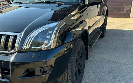 Toyota Land Cruiser Prado 120 рестайлинг, 2008 год, 3 200 000 рублей, 2 фотография
