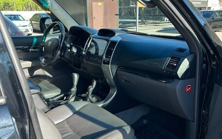 Toyota Land Cruiser Prado 120 рестайлинг, 2008 год, 3 200 000 рублей, 8 фотография