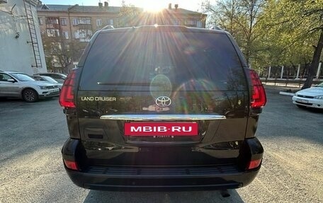 Toyota Land Cruiser Prado 120 рестайлинг, 2008 год, 3 200 000 рублей, 15 фотография
