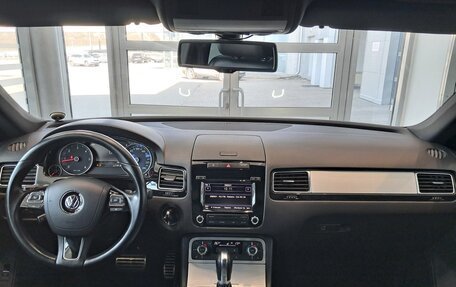 Volkswagen Touareg III, 2013 год, 2 359 000 рублей, 14 фотография