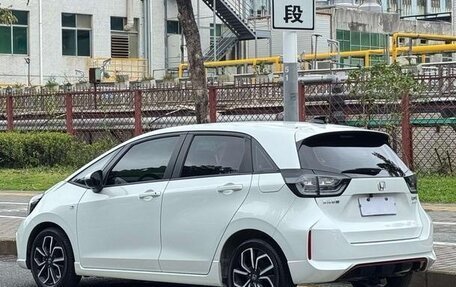 Honda Fit, 2021 год, 1 225 000 рублей, 3 фотография