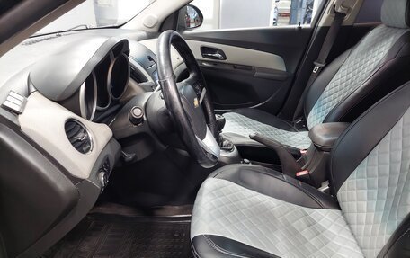 Chevrolet Cruze II, 2013 год, 830 000 рублей, 12 фотография