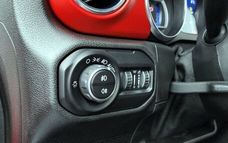 Jeep Wrangler, 2021 год, 3 954 000 рублей, 14 фотография