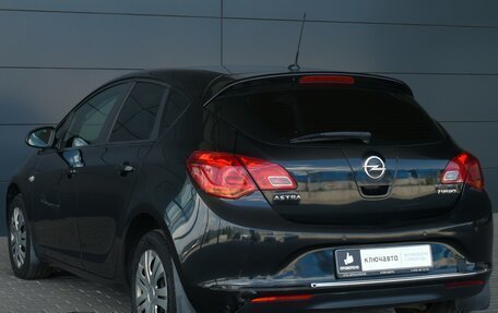 Opel Astra J, 2013 год, 925 000 рублей, 4 фотография