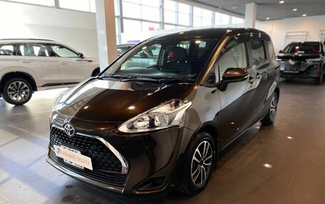 Toyota Sienta II, 2019 год, 1 850 000 рублей, 7 фотография